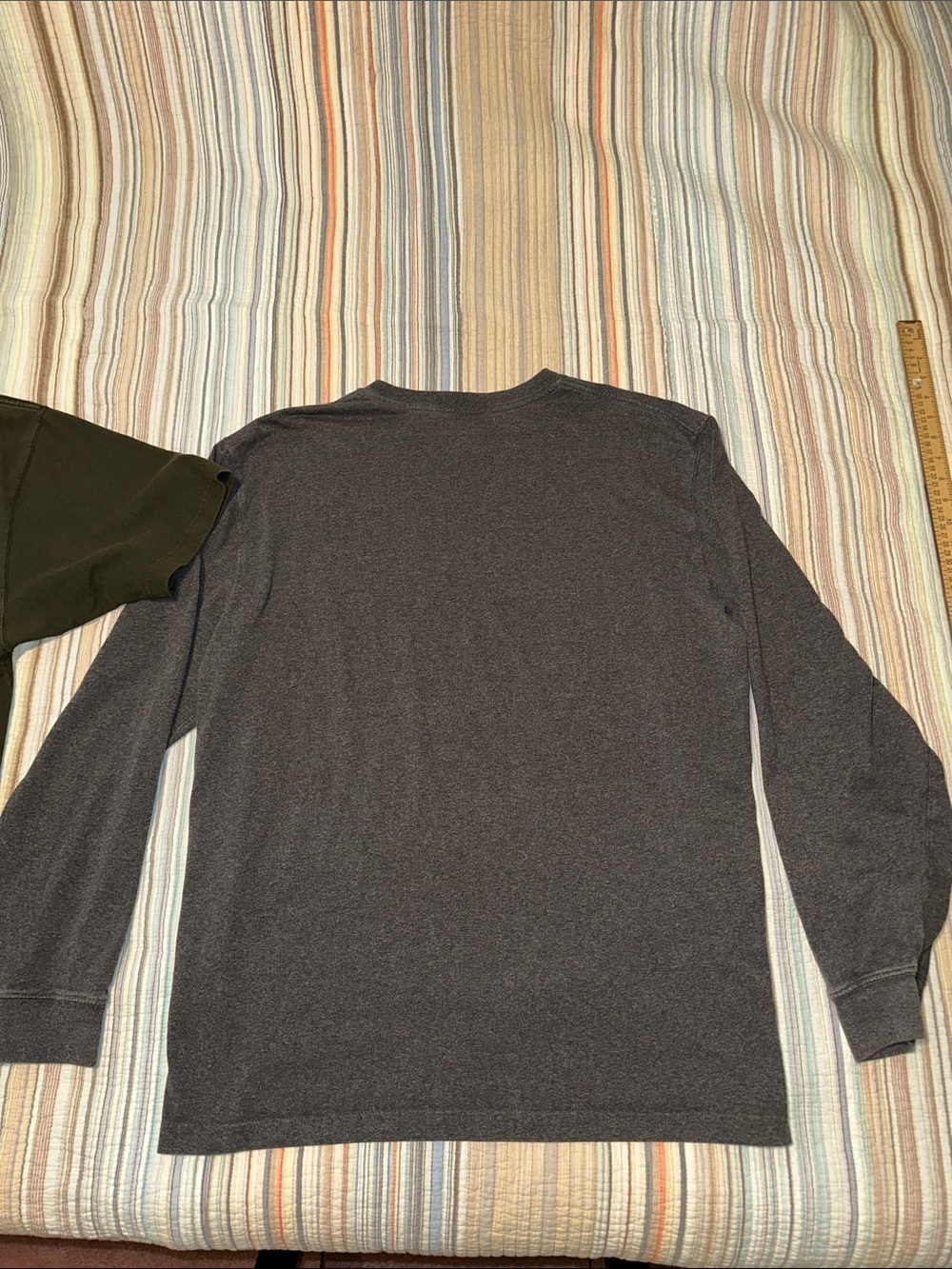 Carhartt Gray Long Sleeve Pocket Tee + Dark Green Short Sleeve Pocket Tee - Picture 11 of 12